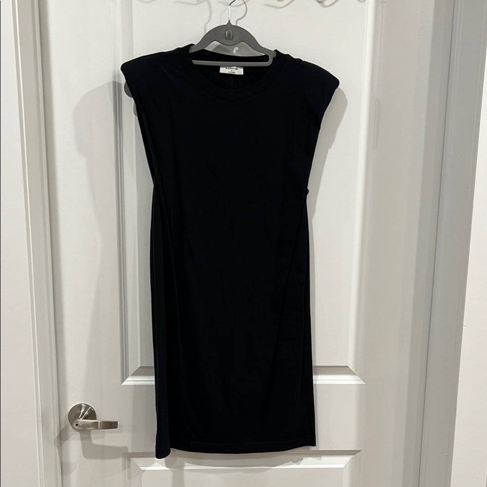 Elegant Black Sleeveless Dress